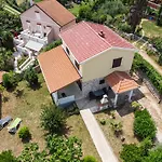Mirta